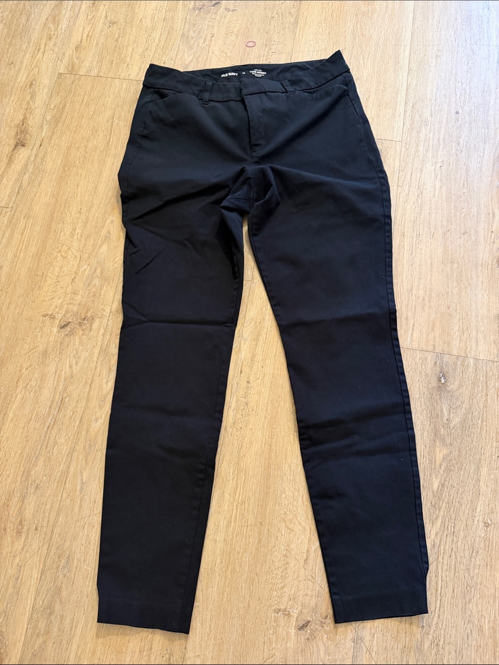 Old Navy Women's Black Skinny Jeans